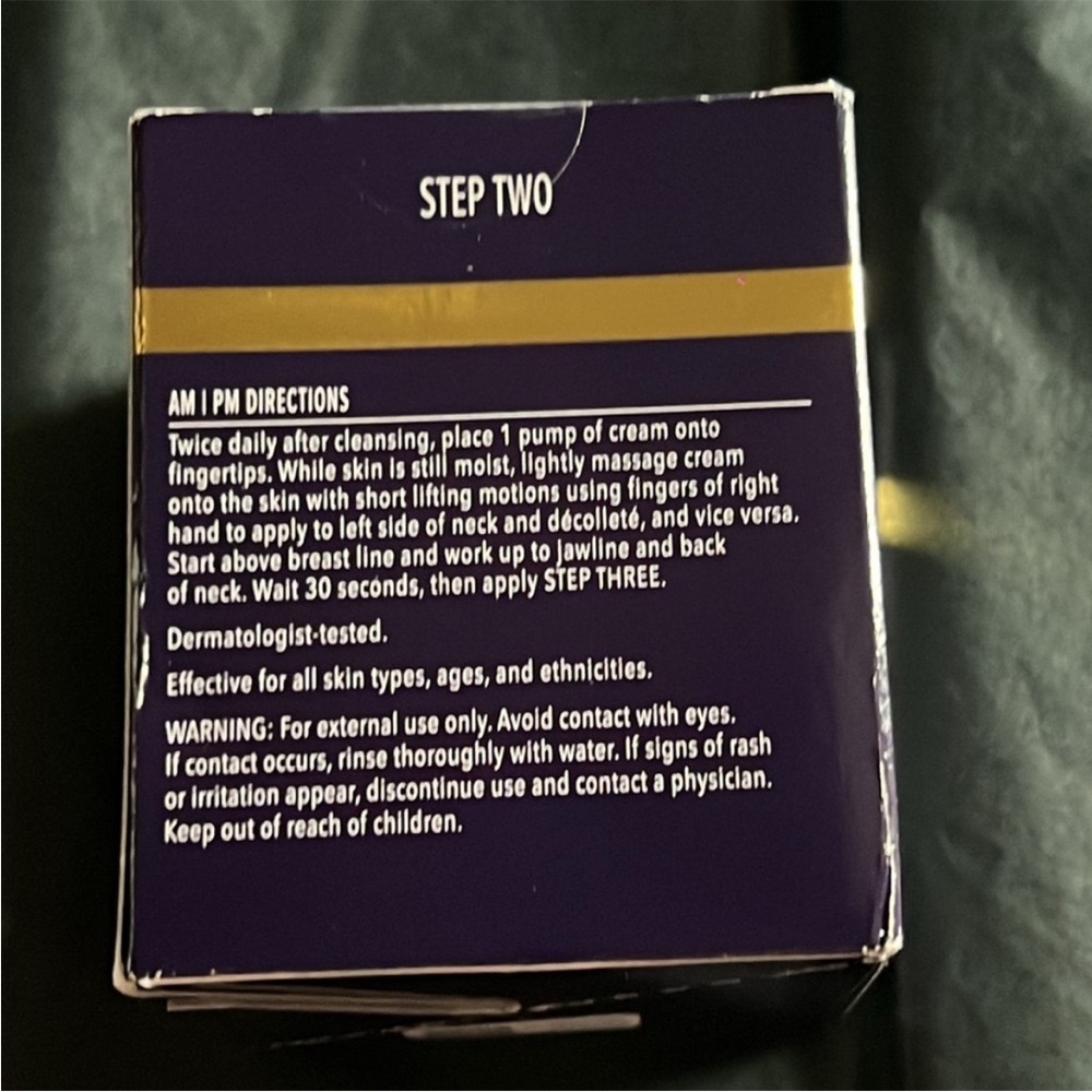 NIB! Defenage 6 WEEK PERFECTION NECK TIGHTENING CREAM - Picture 8 of 10